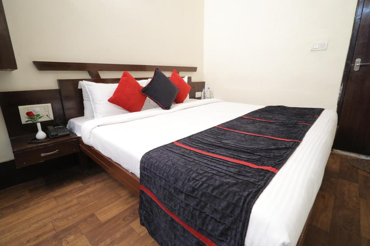 Hotel Vivek Continental Gwalior Exterior photo